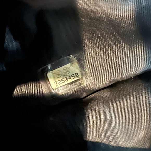 CHANEL CC Logo Trifold Wallet Purse Caviar Skin Leather Black - Picture 7 of 7